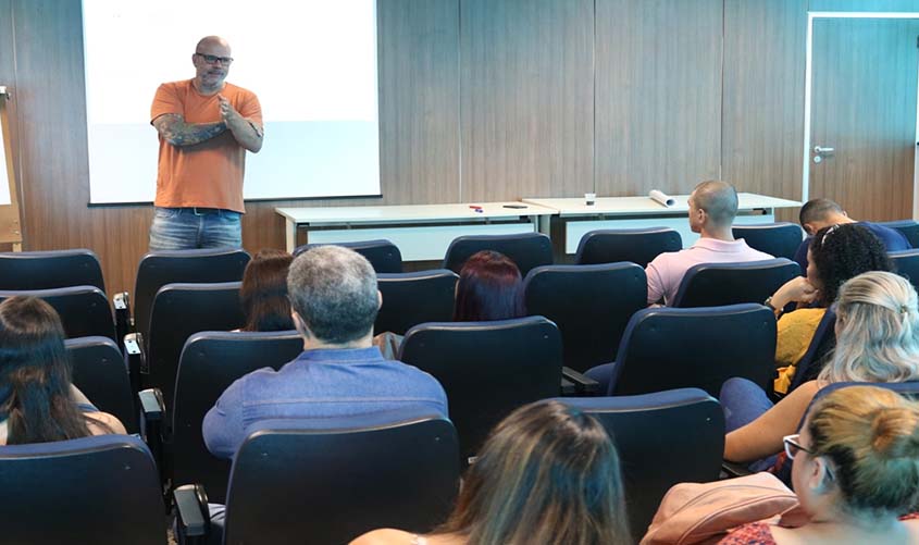 Servidores da saúde são capacitados para unificar classificação de risco de pacientes