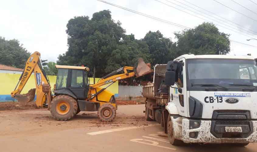 Semisb elimina cratera na Mané Garrincha e inicia construção de calçada