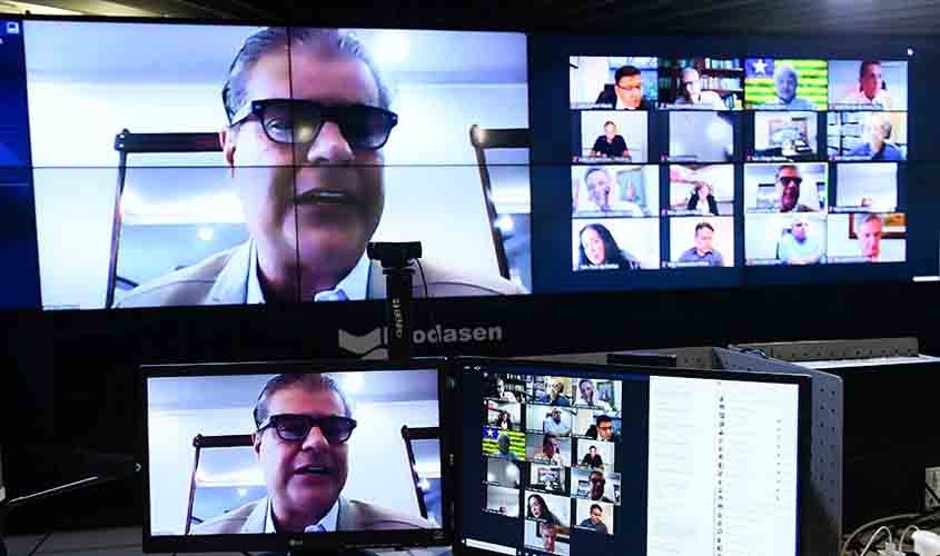 Senadores defendem distribuição uniforme de vacinas contra covid-19  