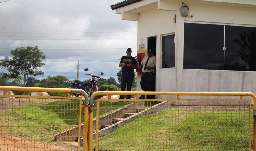 Adelino lamenta ter sido impedido de verificar PCH e diz que episódio reforça suspeita 