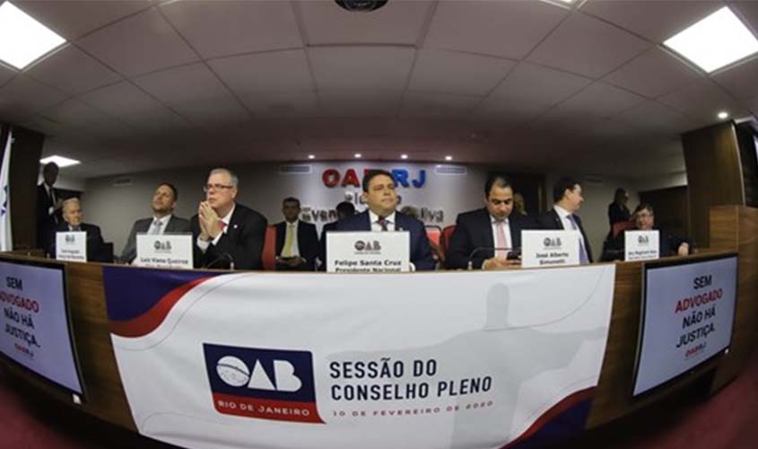 OAB define que eventos da entidade devem ter mínimo de 30% de palestrantes mulheres