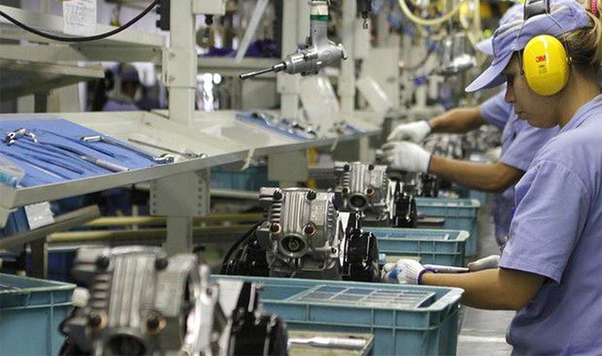 Falta de trabalhador qualificado afeta metade das indústrias no país