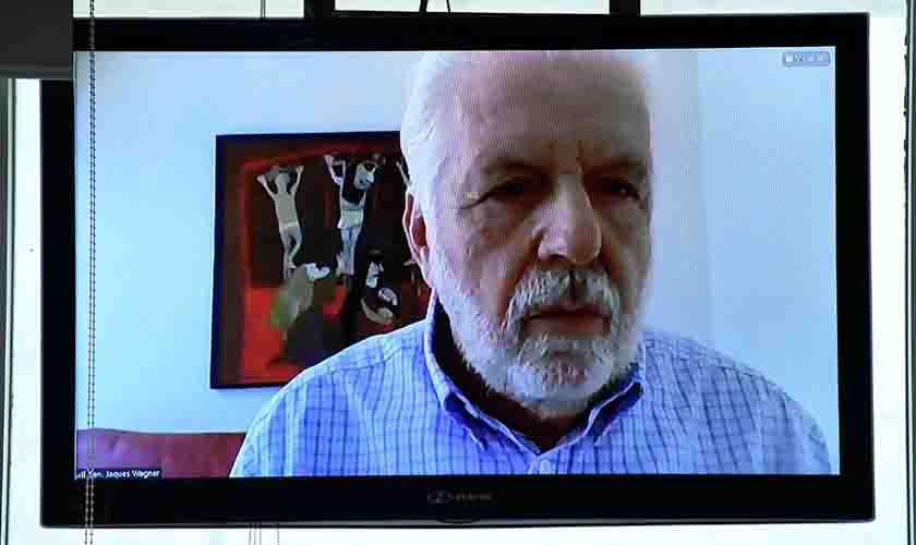 Senadores divergem sobre PL dos Agrotóxicos