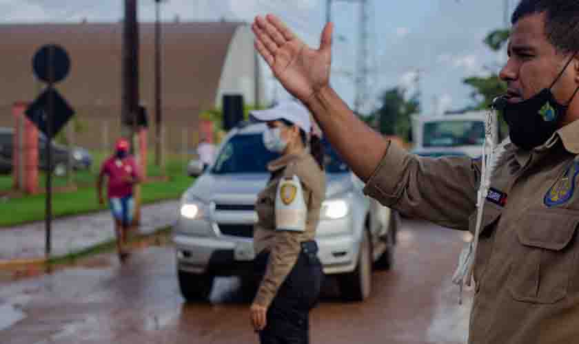 Agentes de trânsito de Porto Velho participam de capacitação em técnicas de abordagem