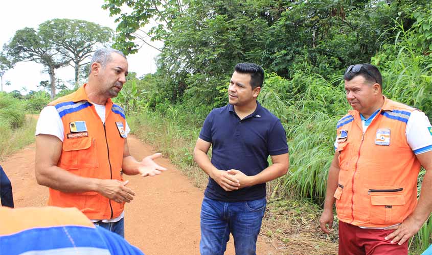 Deputado Marcelo Cruz acompanha situação dos moradores de São Carlos