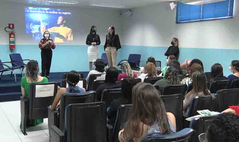 Sebrae e CDL realizam evento voltado à autonomia financeira para mulheres