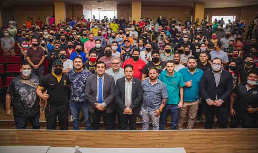 Deputado Jair Montes propõe isenção de IPVA a motoristas de transportes por aplicativos