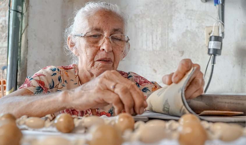 Mulheres são exemplo de vida com reconhecimento e superação se destacando na produção de biojoias