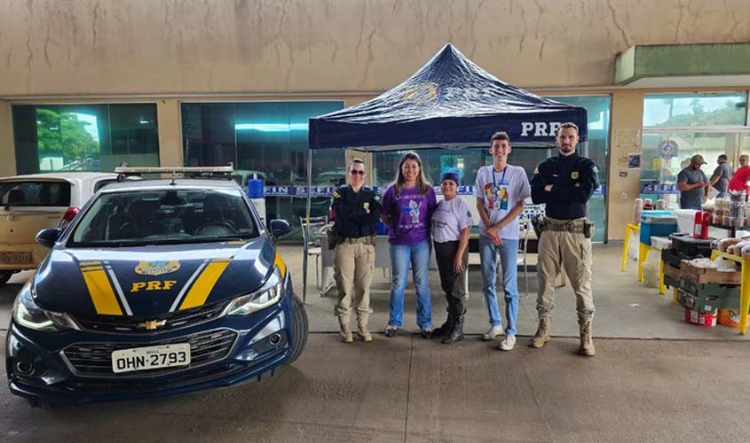 PRF realiza comando de saúde preventivo voltado para motoristas profissionais