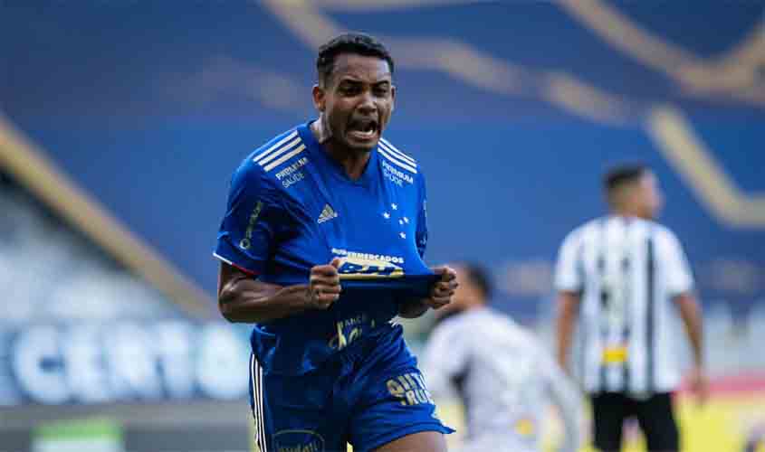 Mineiro: Cruzeiro vence Atlético-MG e assume a vice-liderança