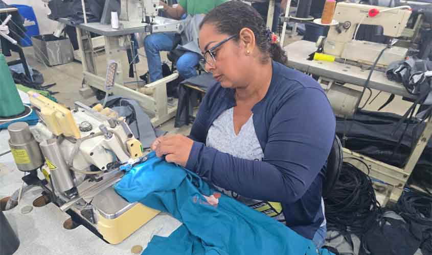 Recém-formada pelo SENAI-RO já garante vaga no mercado de trabalho