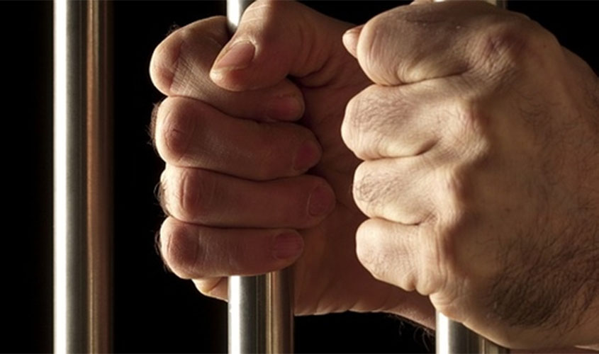 Aumento de pena em homicídio culposo também se aplica a motorista que invade calçada e atropela pedestres