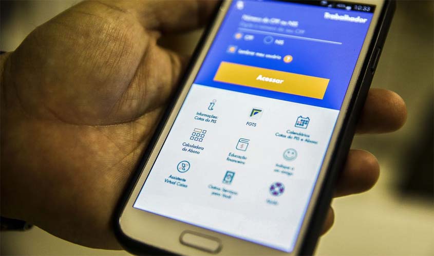 Trabalhadores nascidos em abril podem sacar até R$ 1 mil do FGTS