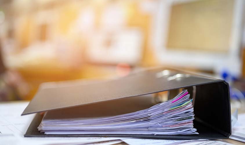 Comerciária será reintegrada porque empresa não seguiu seu próprio regulamento