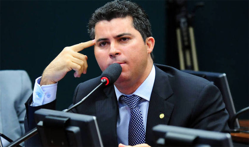 Aneel nomeia esposa de senador influente de Rondônia