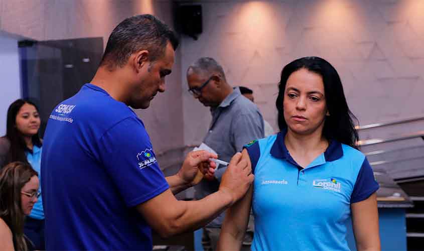 Vigilância em Saúde realiza vacinação itinerante na CMJP