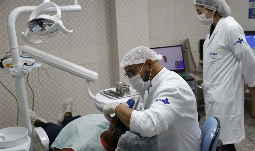 Senado aprova reajuste no piso de médicos e dentistas