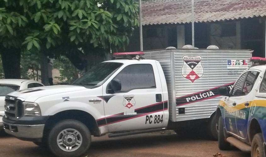 Homem é morto com cinco tiros e dez facadas na zona leste de Porto Velho