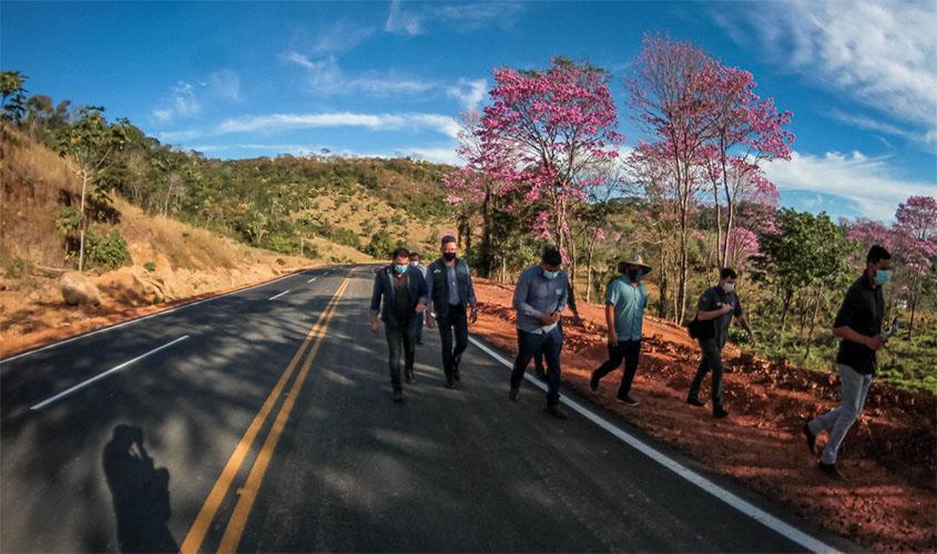Governo de Rondônia avança nas obras realizadas nas serras da RO-464 que garante acesso