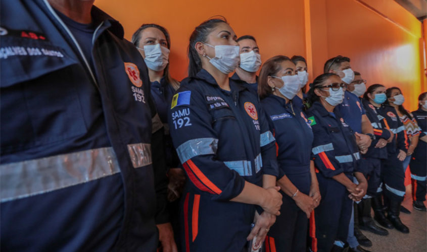 Prefeitura homenageia profissionais do SAMU