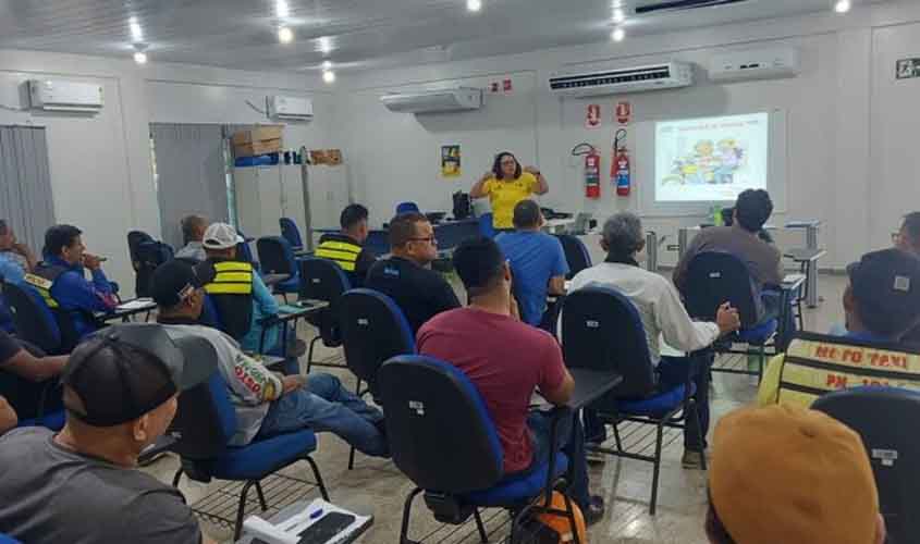 Educação no trânsito ganha força com qualificação de mototaxistas