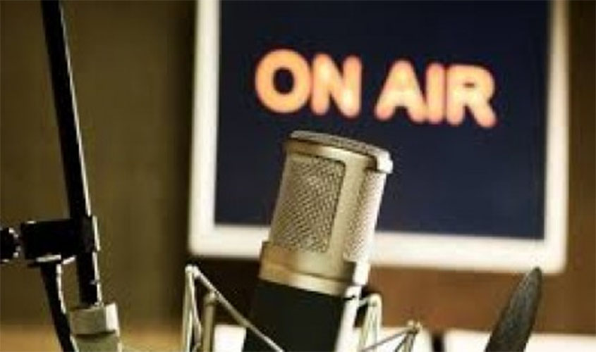 Pré-candidatos apresentadores de rádio e TV devem se afastar dos seus programas a partir desta terça