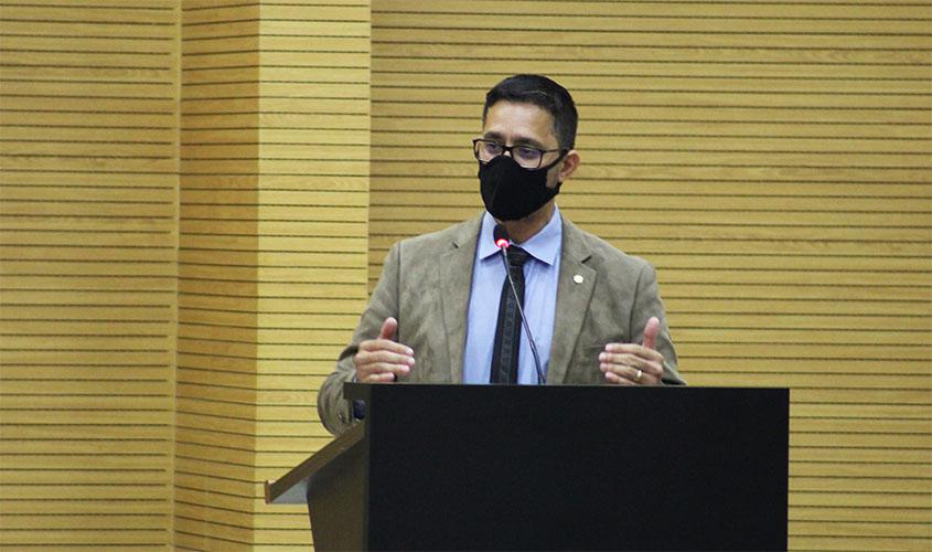 Deputado Anderson cobra agilidade do Governo e DETRAN na redução e isenção de taxas cobradas ao contribuinte