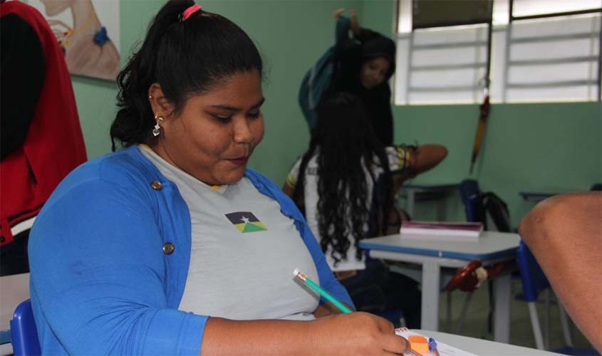 Transporte escolar aquaviário entra em operação e permite alunos ribeirinhos sonhar com um futuro melhor