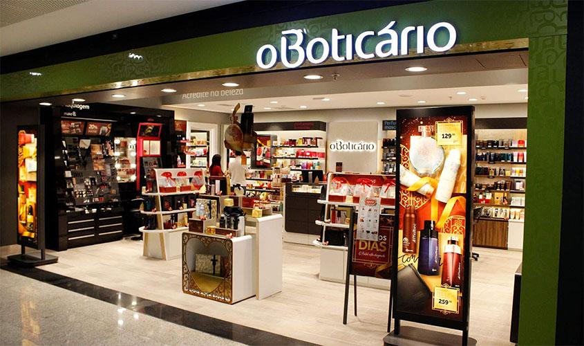 Lily Acetinados, do Boticário, garante fragrância intensa, pele protegida* e hidratação por até 48 horas 