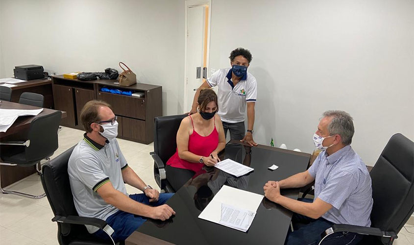 Sinjur celebra convênio que dá acesso aos sindicalizados ao uso da estrutura do Sesc