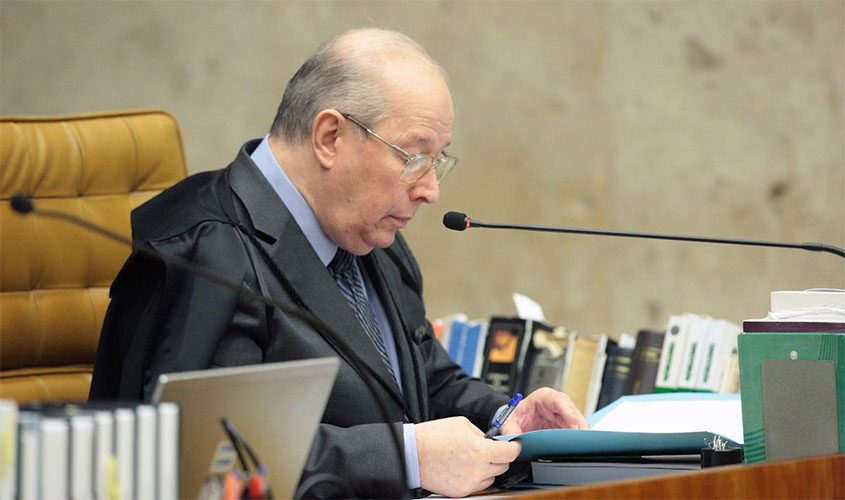 Celso de Mello decide que depoimento de Bolsonaro será presencial