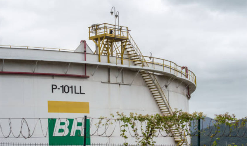 Petrobras responderá por créditos devidos a eletricista terceirizado
