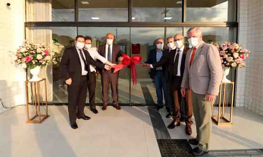 MP inaugura nova sede da Promotoria de Justiça e devolve prédio histórico ao Município