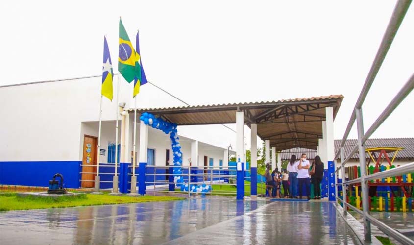 Secretaria de Educação convoca candidatos aprovados no processo seletivo