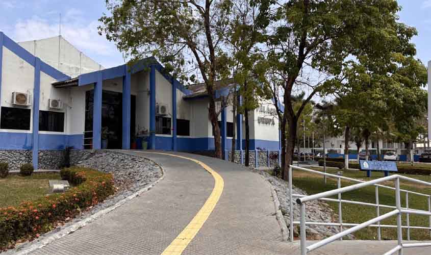 Prefeitura anuncia concurso público para Saúde e Educação