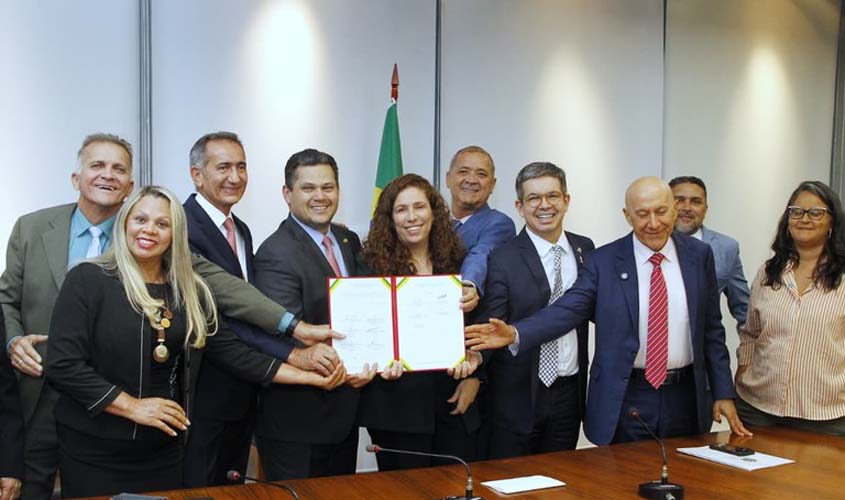 Reajuste para PMs e Bombeiros dos ex-territórios é oficializado