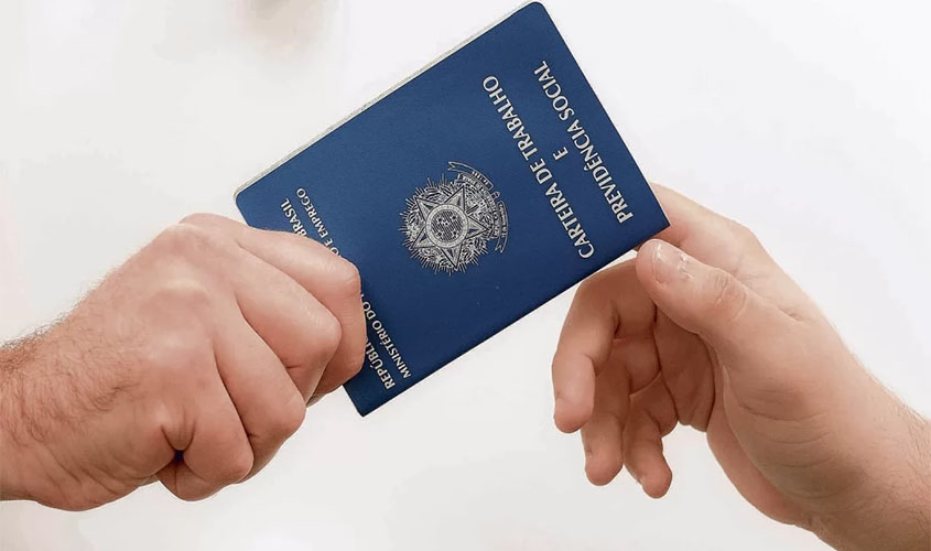 Assistente financeiro não comprova que dispensa foi motivada por depressão