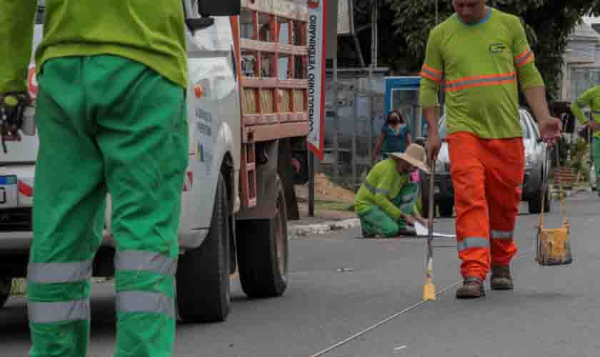 Prefeitura inicia sinalização vertical e horizontal nas avenidas Abunã e Calama