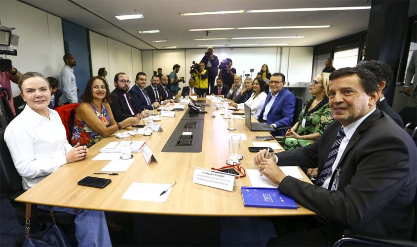 PEC da Transição será adiada para a próxima semana