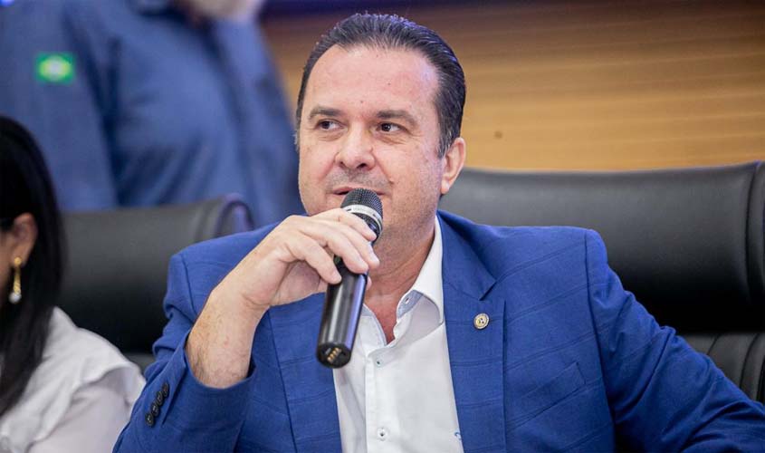 Luís do Hospital garante Implanon gratuito em Rondônia