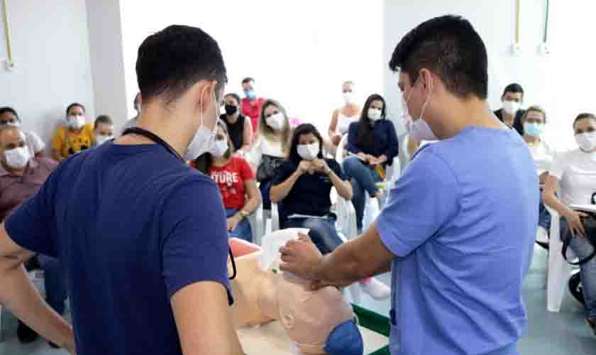 Médicos classificados no processo seletivo são convocados para apresentar documentos