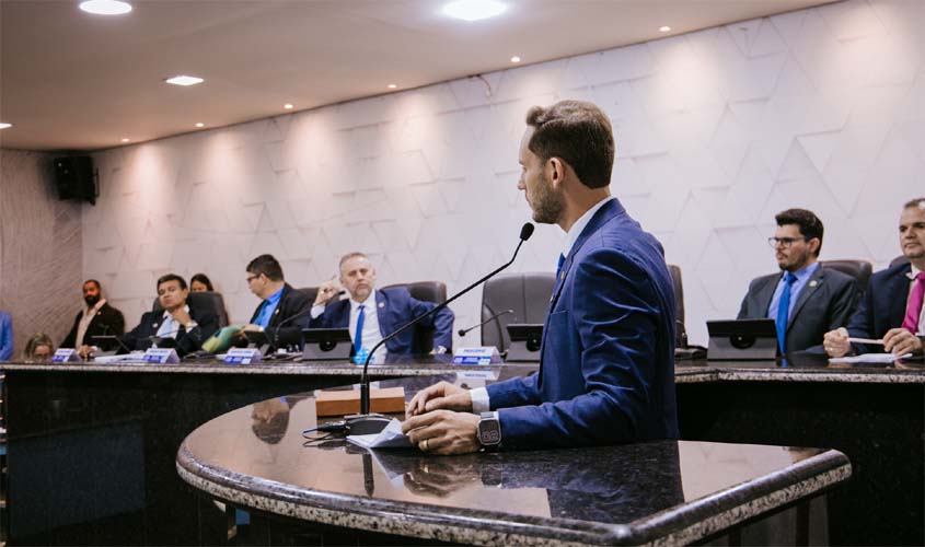 Prefeito Affonso Cândido apresenta balanço do 1º ano