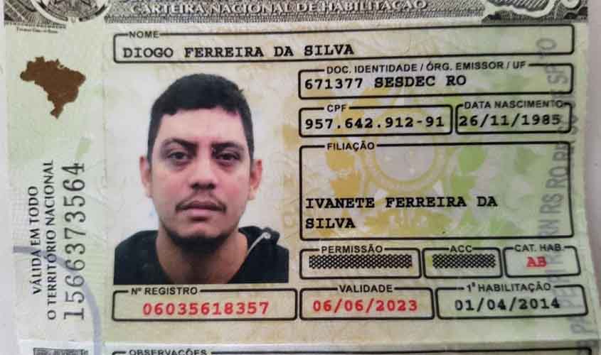 Denarc prende foragido da justiça com quase três quilos de maconha e uma pistola na capital