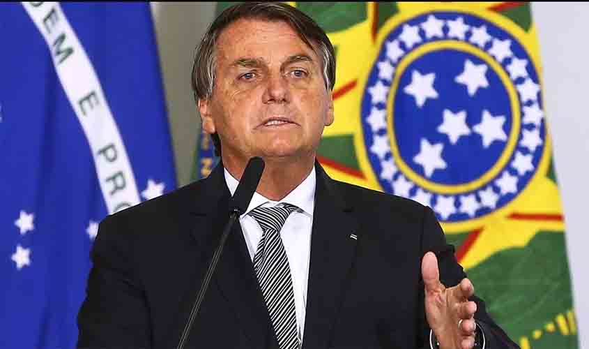 Bolsonaro diz que Ford 'faltou com a verdade' ao anunciar fechamento de fábricas: 'querem subsídios'