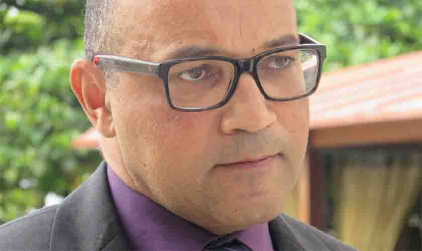 Uma bala perdida, uma vítima e muitas dores