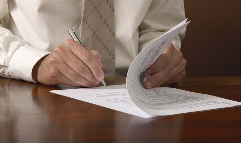 Jornalista não consegue prazo para regularizar atuação de advogado