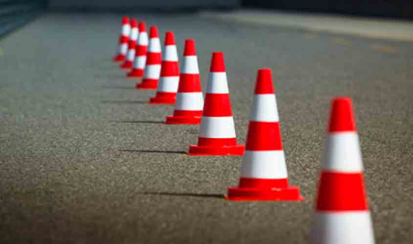 Instrutores de motocicleta em autoescola receberão adicional de periculosidade