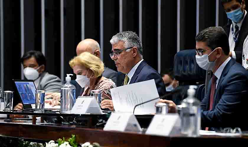 Homenagem no Plenário lembra exemplo de amor, fé e caridade de Chico Xavier  