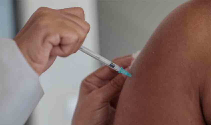 Prefeitura de Porto Velho inicia agendamento para vacinar idosos a partir de 79 anos