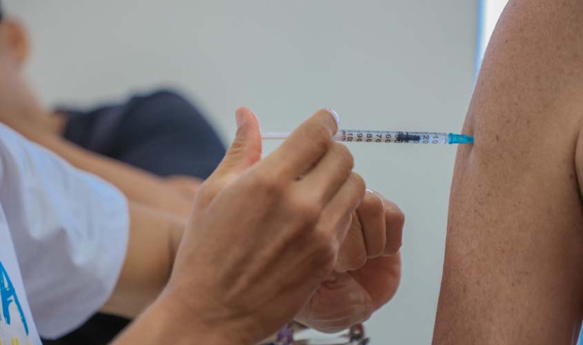Após encerramento da campanha, vacina contra a gripe está disponível enquanto durar o estoque